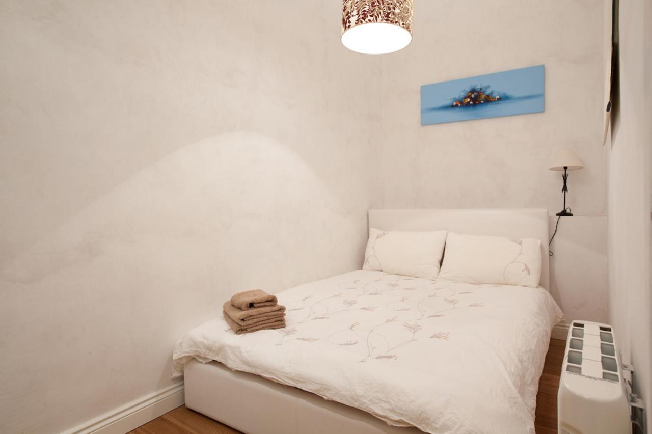 Luxury Barcelona Central City Cosy 3 Bedroom Apartment With Private Terrace Extérieur photo