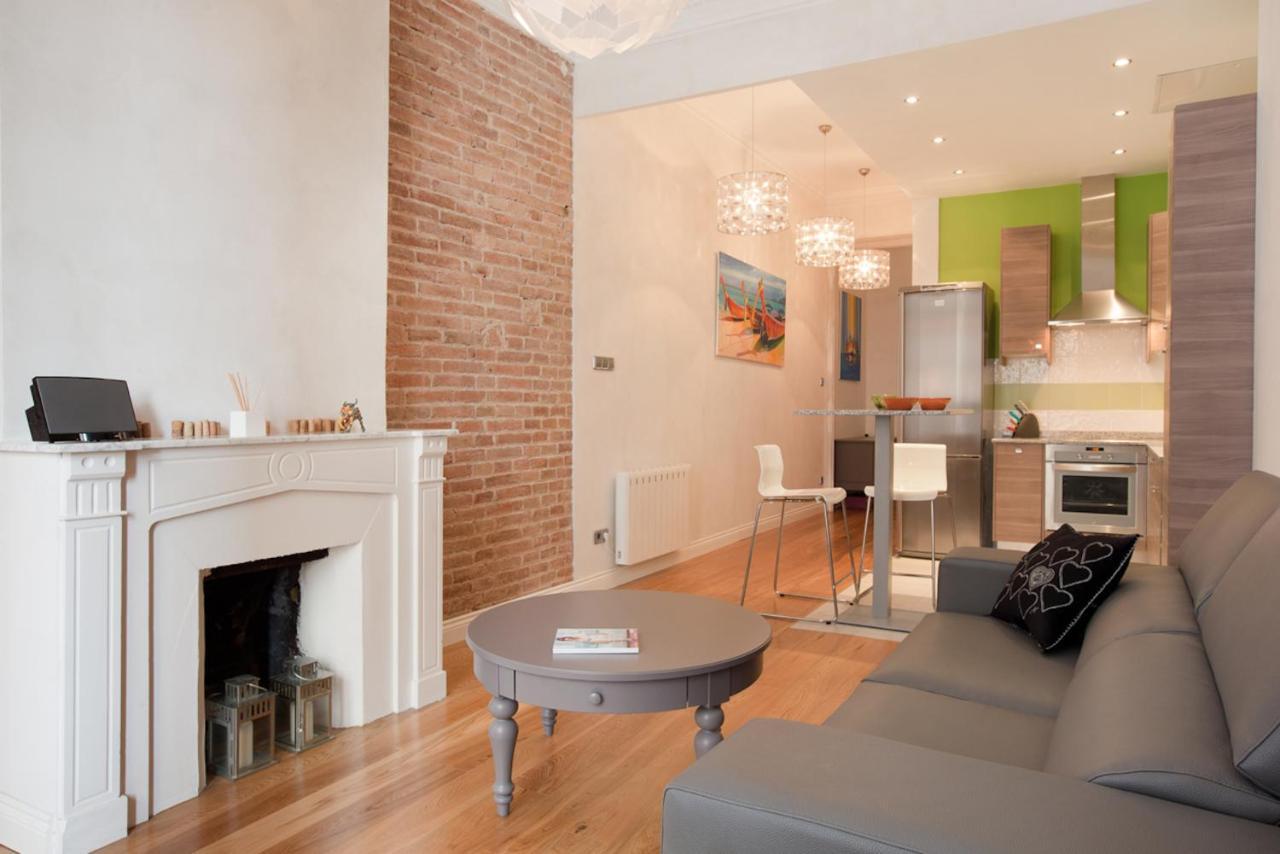 Luxury Barcelona Central City Cosy 3 Bedroom Apartment With Private Terrace Extérieur photo